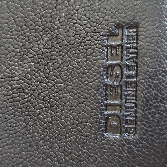 Diesel men's black leather card case. Very good condition. - Picture 3 of 5